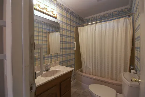 28 Curtis Avenue Burlington VT 05408