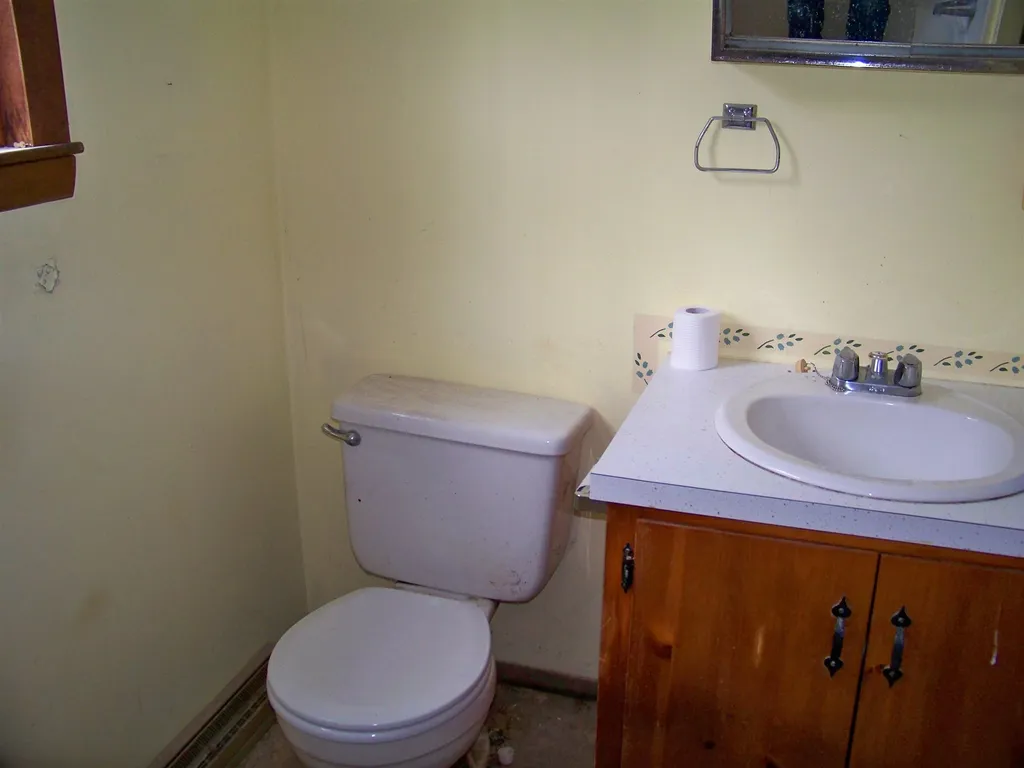 13 Andrew Lane Canaan NH 03741