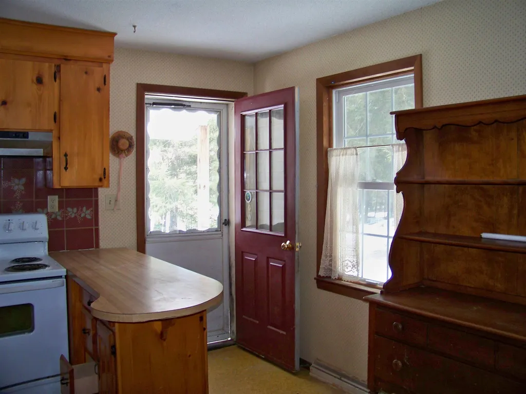 13 Andrew Lane Canaan NH 03741