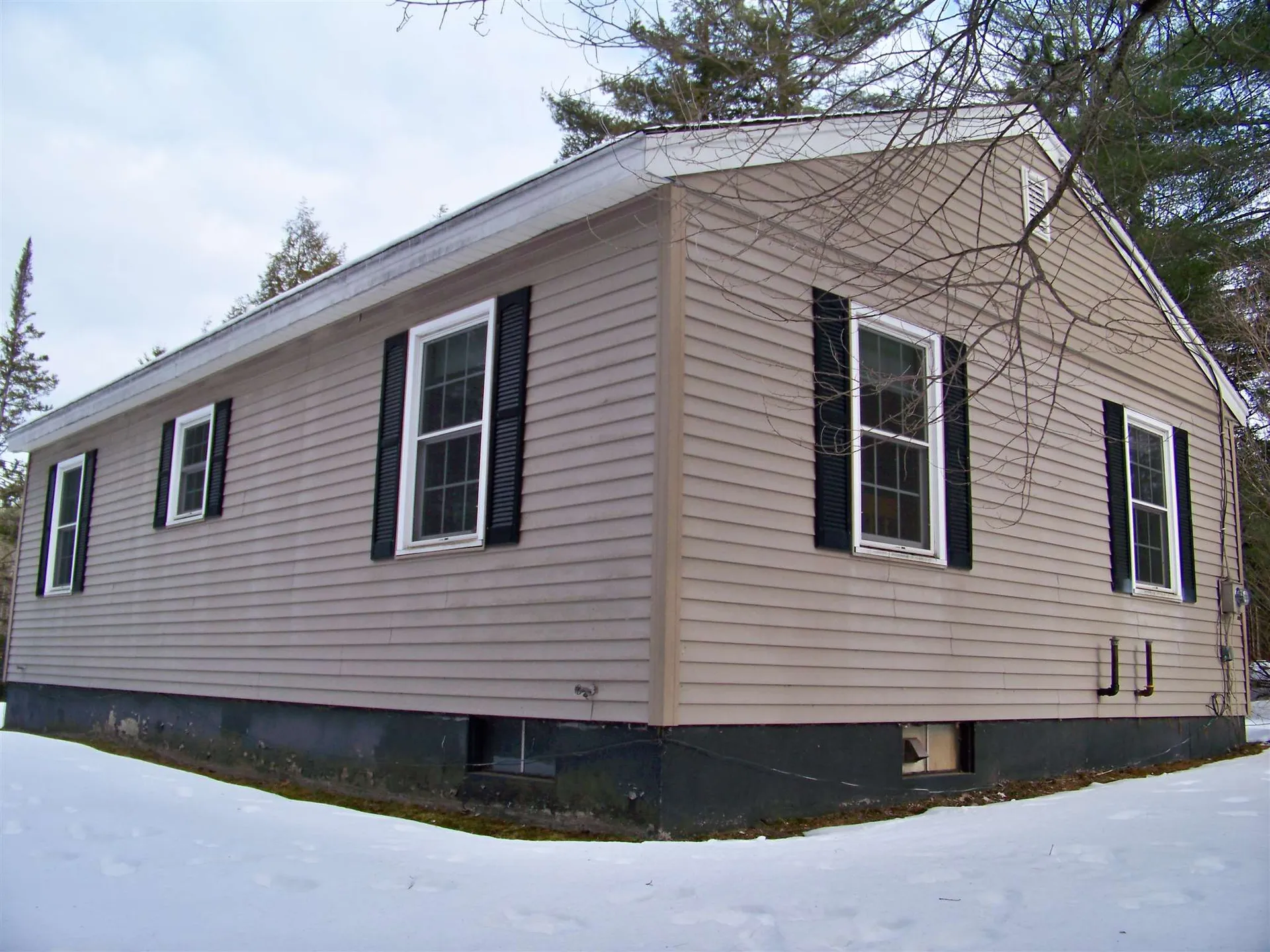 13 Andrew Lane Canaan NH 03741