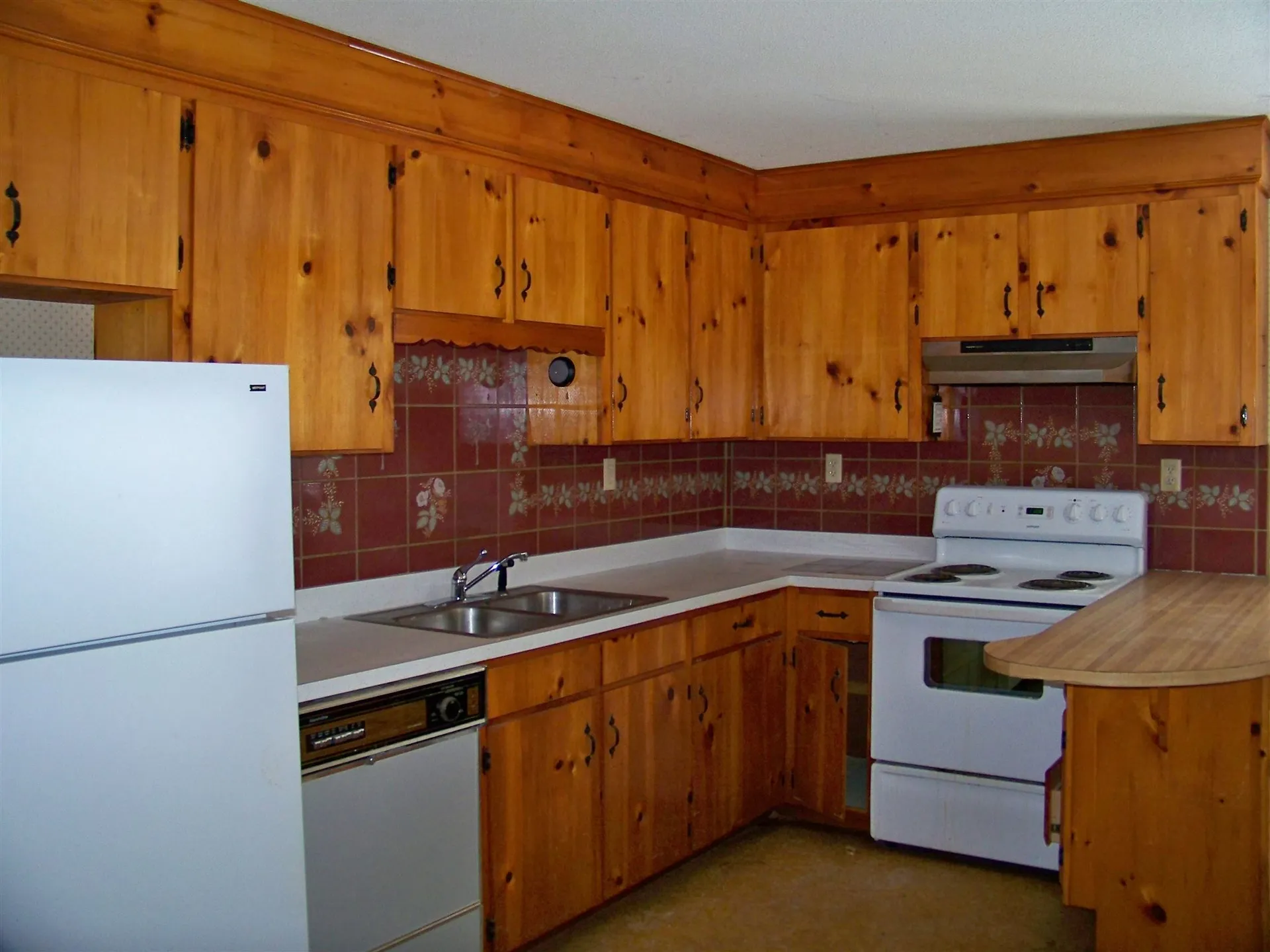 13 Andrew Lane Canaan NH 03741