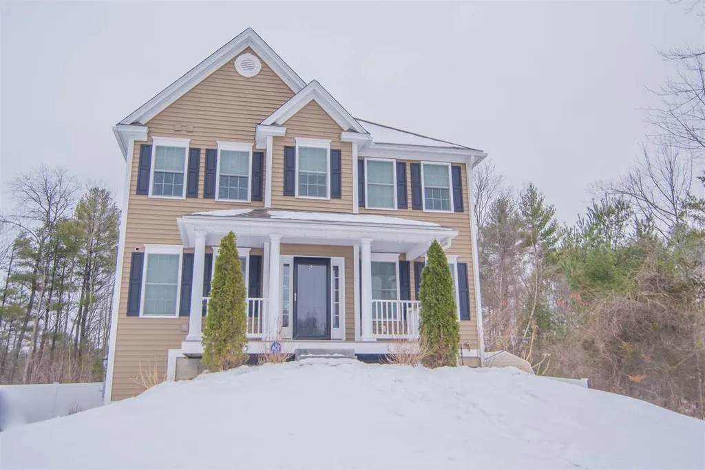 77 Katinka Drive Manchester NH 03109