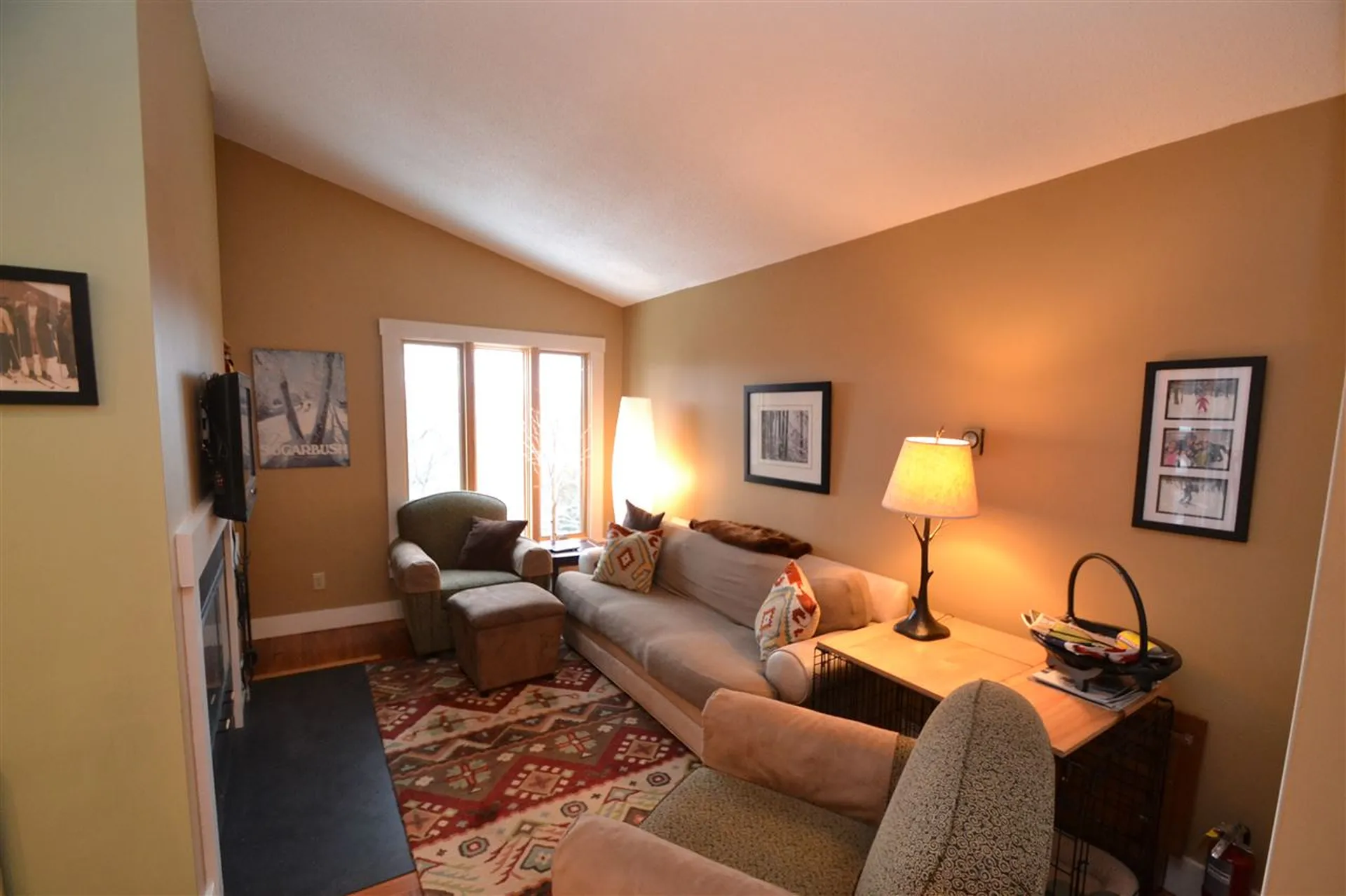 16 Hobbit Hill Road Warren VT 05674