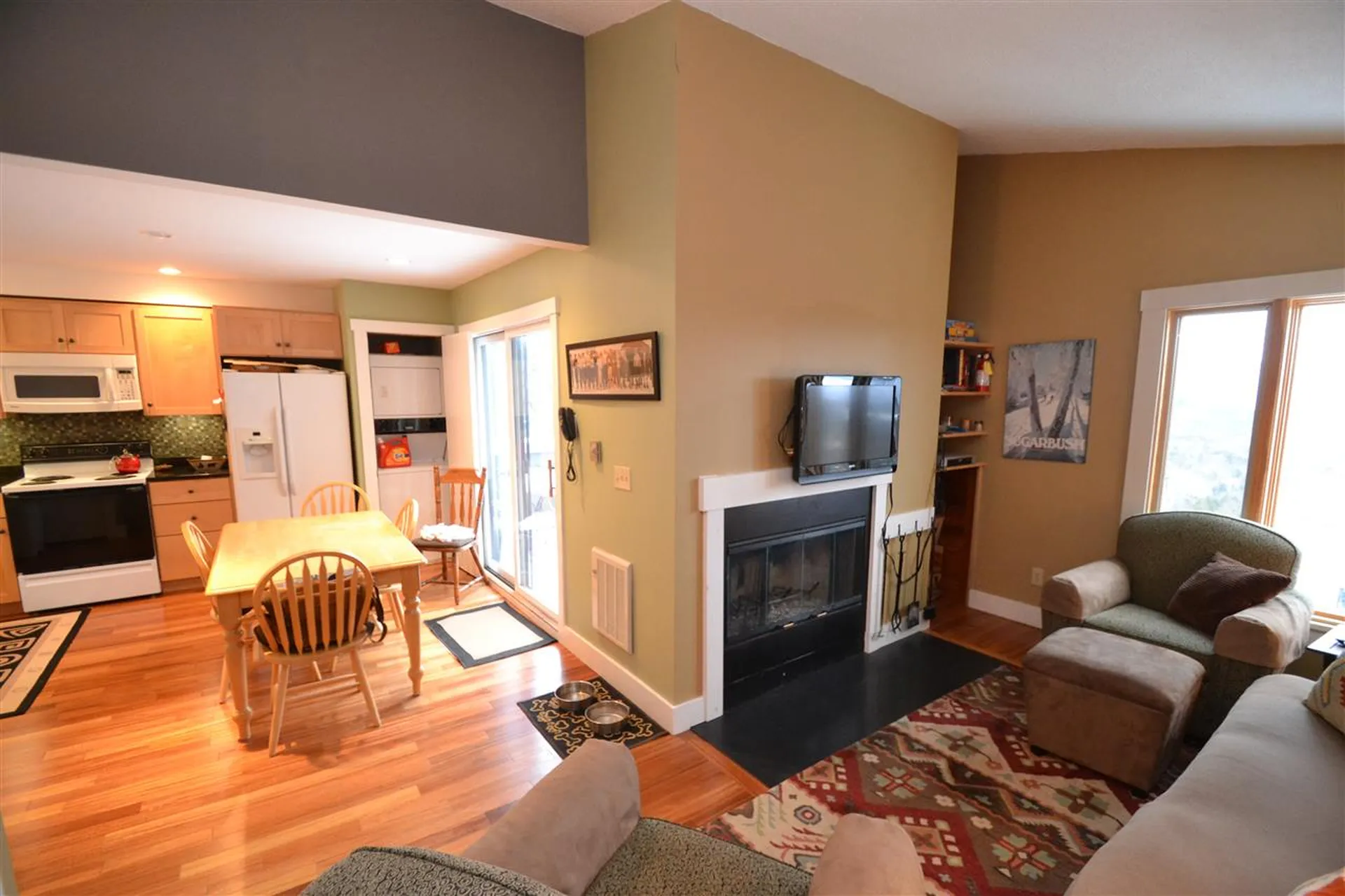 16 Hobbit Hill Road Warren VT 05674