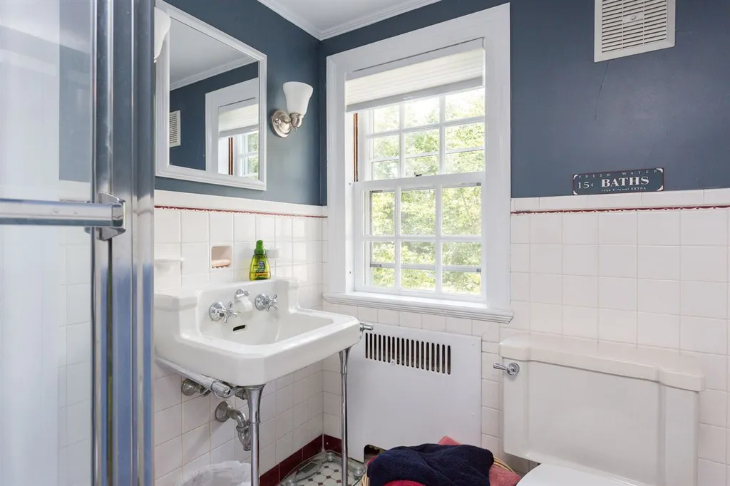 27 Pine Street Exeter NH 03833