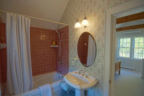 500 Brackett Road Rye NH 03870