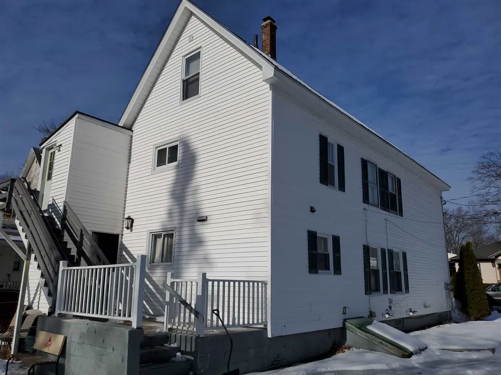 215 Perley Street Manchester NH 03104