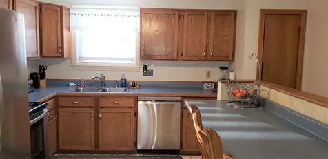 8 Nel Mar Heights Claremont NH 03743