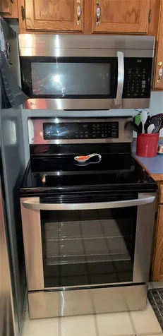 8 Nel Mar Heights Claremont NH 03743