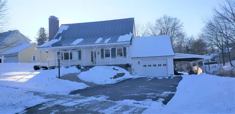 8 Nel Mar Heights Claremont NH 03743
