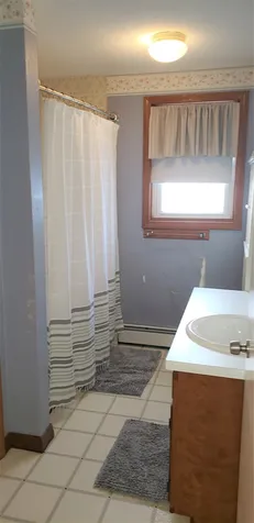 8 Nel Mar Heights Claremont NH 03743