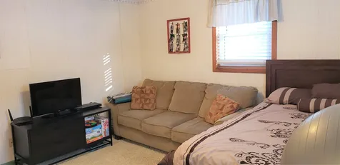 8 Nel Mar Heights Claremont NH 03743