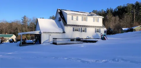 8 Nel Mar Heights Claremont NH 03743