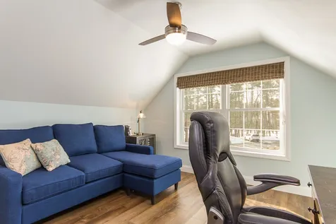 19b Cedar Way Goffstown NH 03045