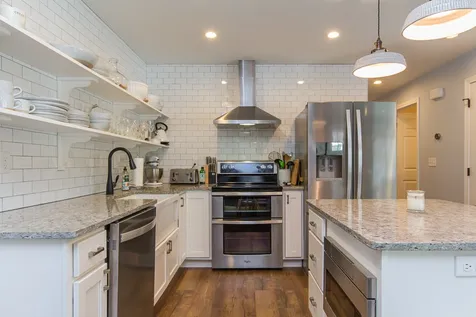 19b Cedar Way Goffstown NH 03045