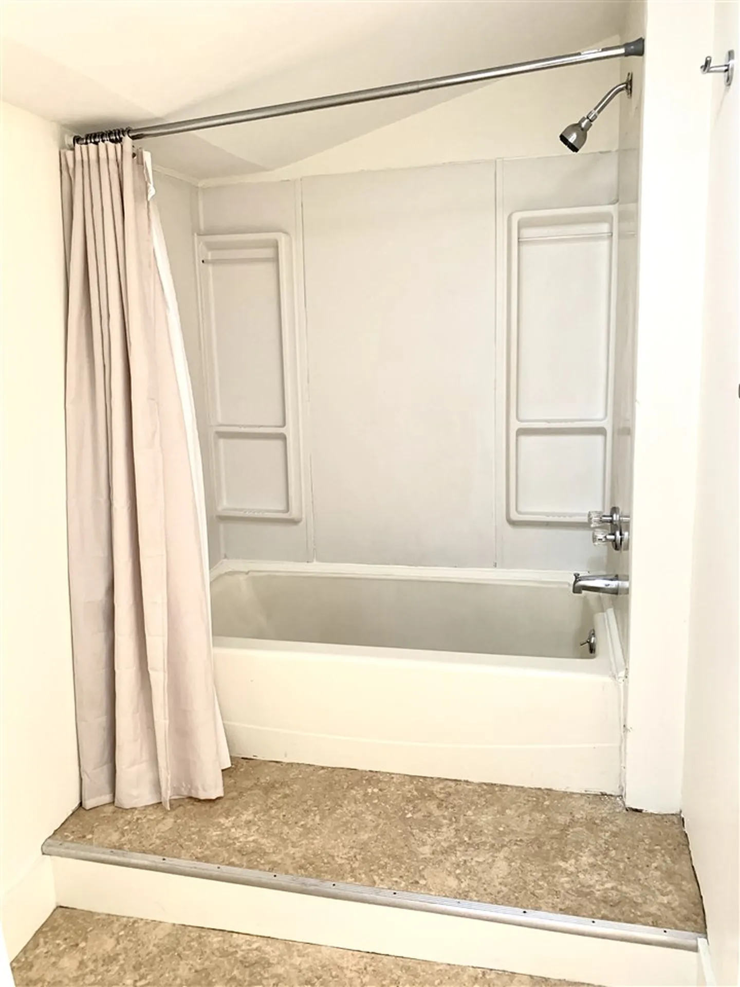 34 Elm Street Lebanon NH 03766