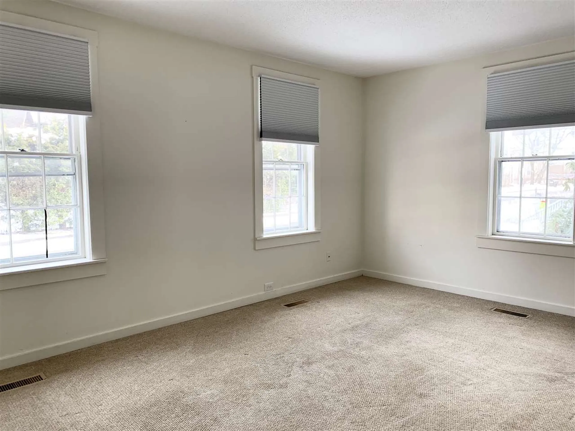 34 Elm Street Lebanon NH 03766