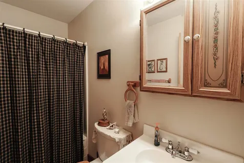 563 Norrie Davies Road Cavendish VT 05142