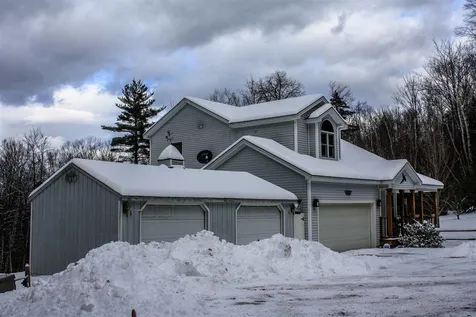 563 Norrie Davies Road Cavendish VT 05142