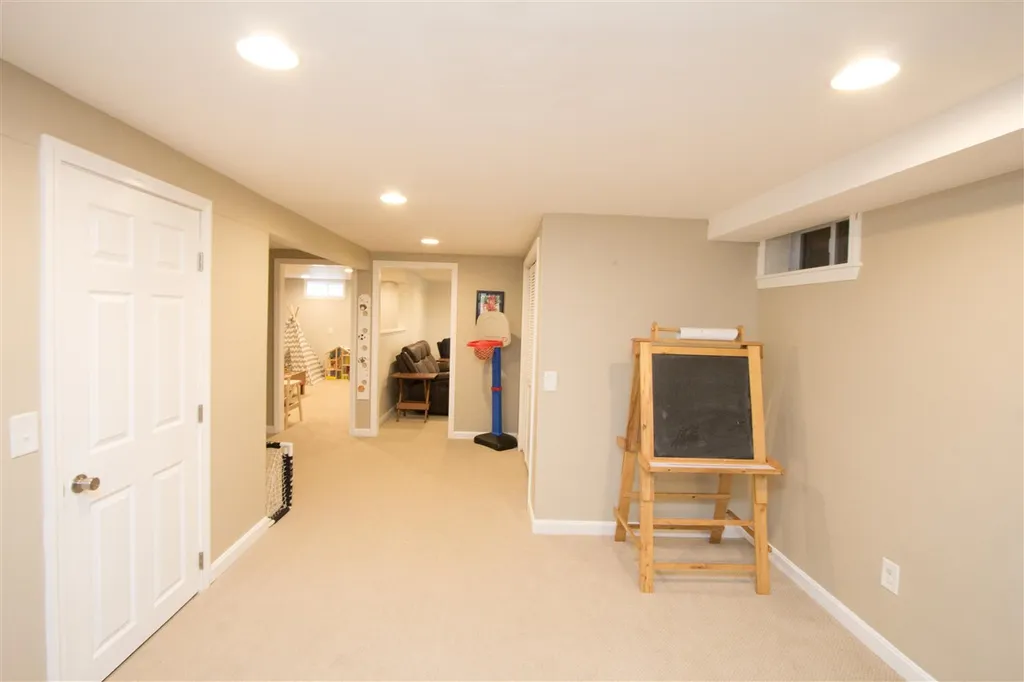 87 Al Shir Road Colchester VT 05446