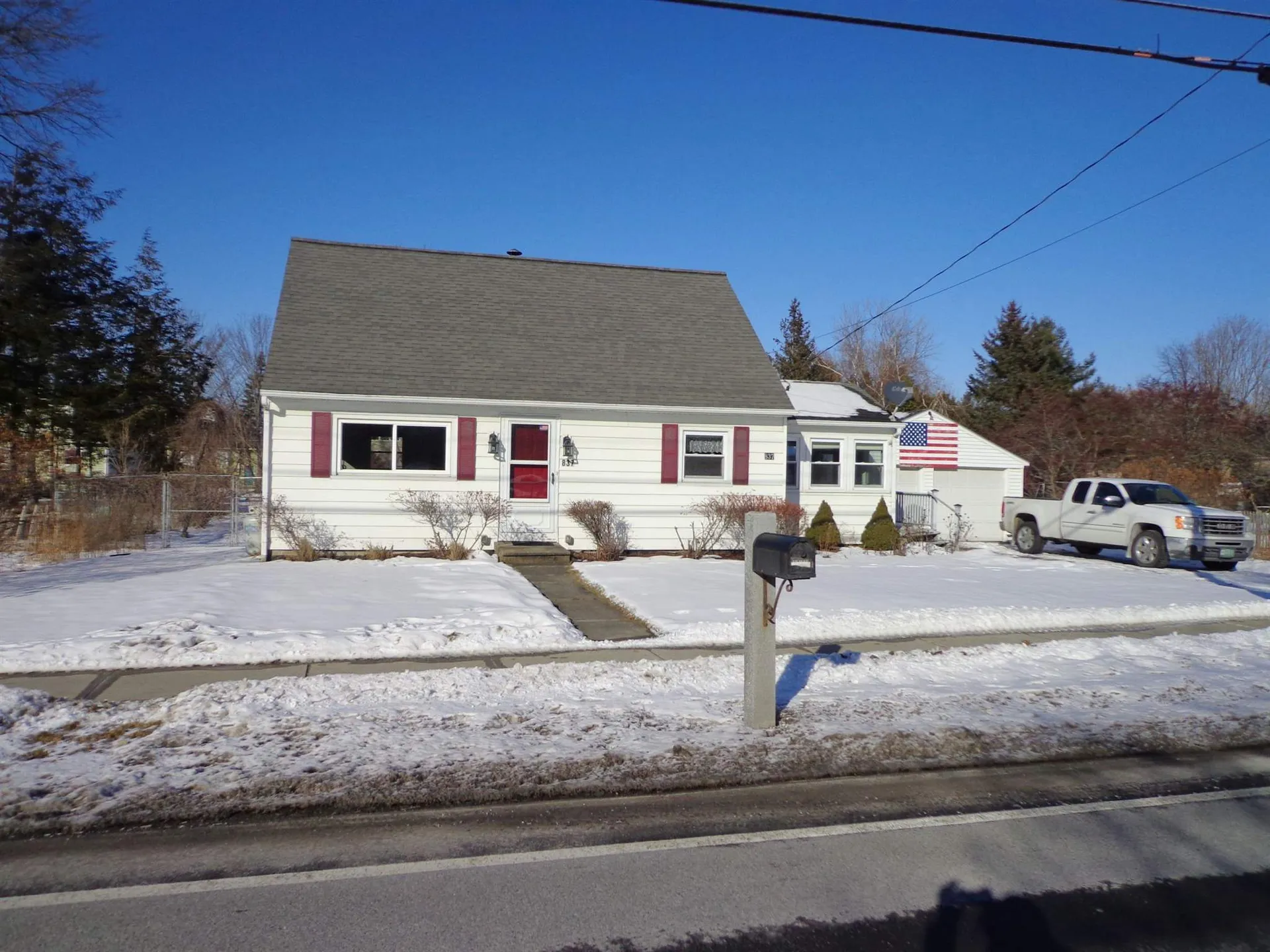 837 Falls Road Shelburne VT 05482