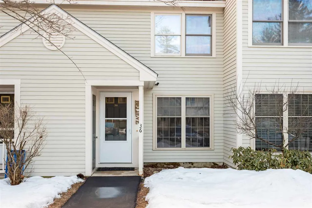 36 Woodland Green Rochester NH 03868