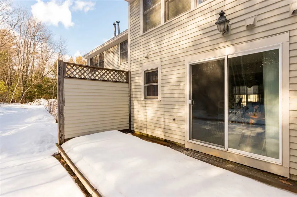 36 Woodland Green Rochester NH 03868
