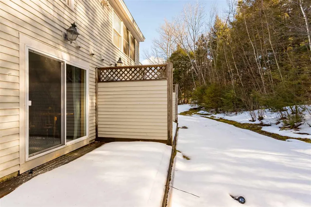 36 Woodland Green Rochester NH 03868