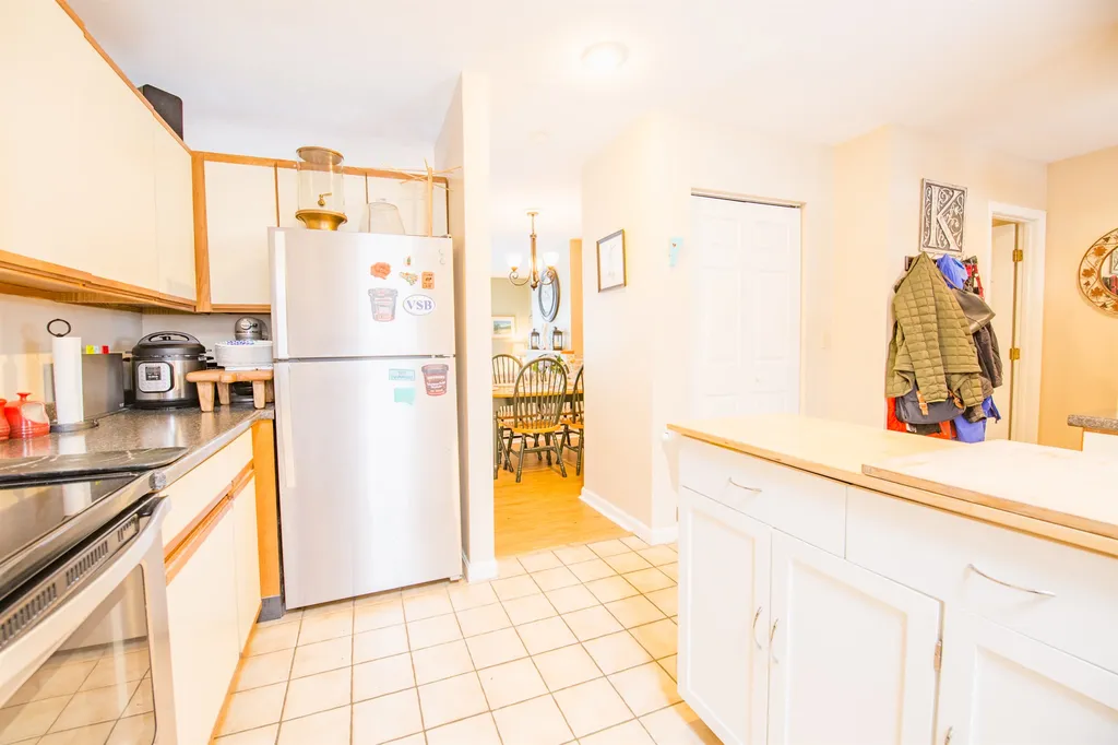 144 Hayes Avenue South Burlington VT 05403