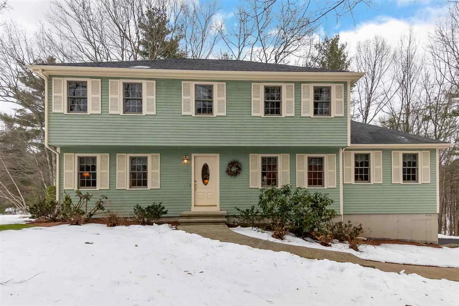 39 Norwood Road Salem NH 03079