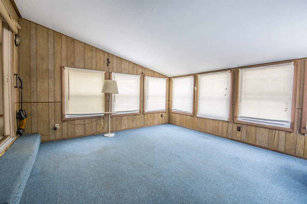 79 Farrington Parkway Burlington VT 05408