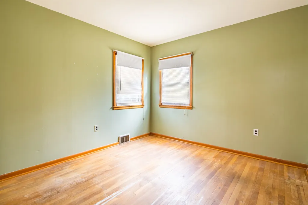 79 Farrington Parkway Burlington VT 05408
