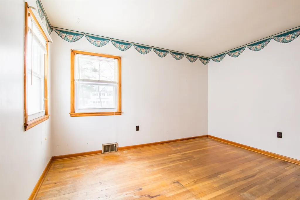 79 Farrington Parkway Burlington VT 05408