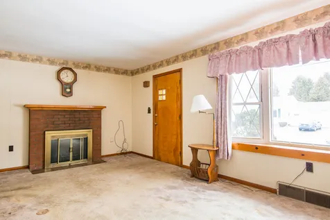 79 Farrington Parkway Burlington VT 05408
