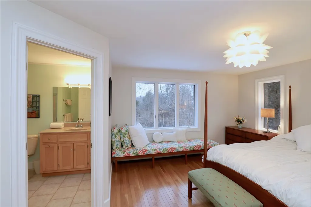 115 Bayside Road Greenland NH 03840