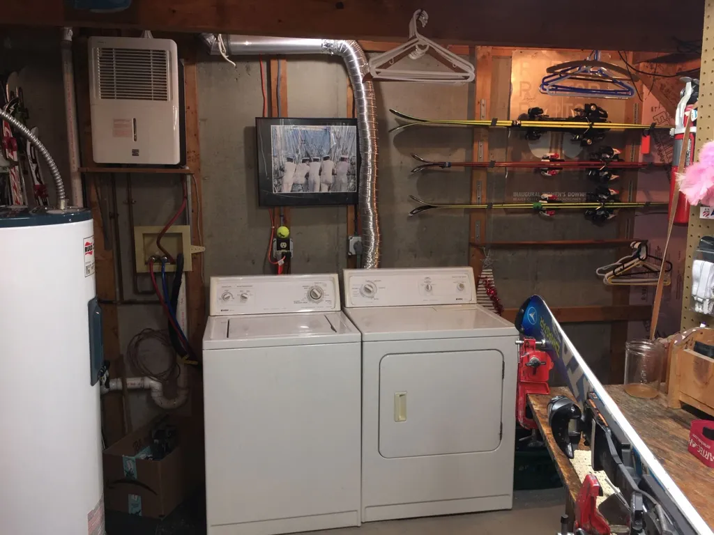 9b Indian Cave Landing Sunapee NH 03782