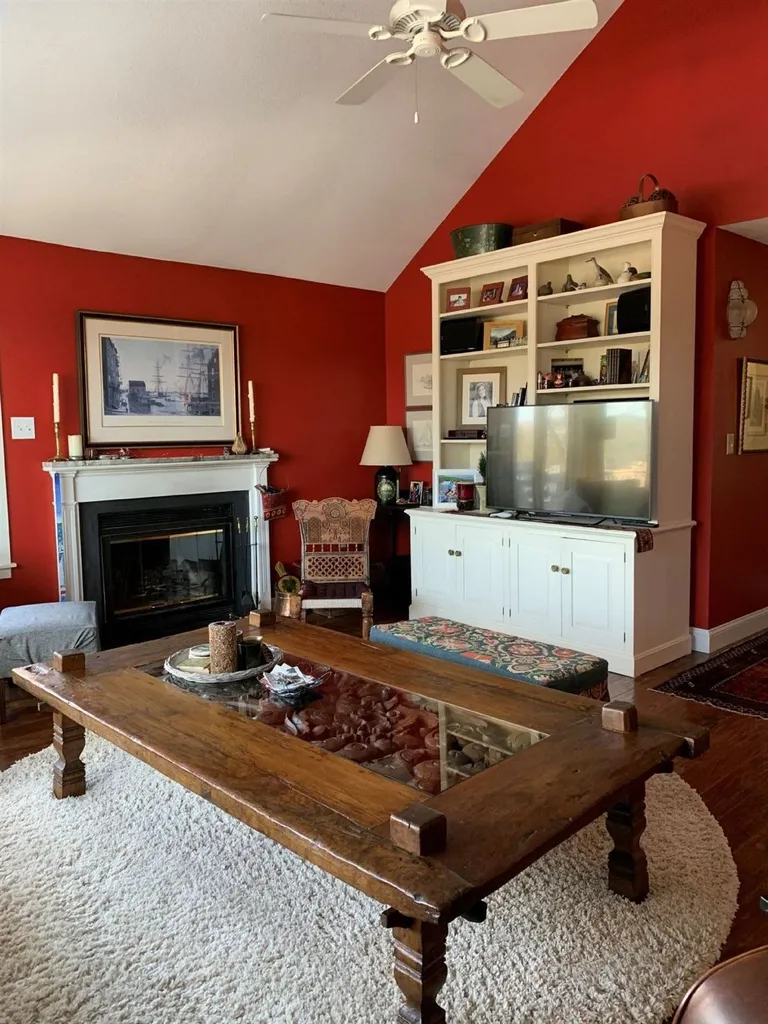 9b Indian Cave Landing Sunapee NH 03782