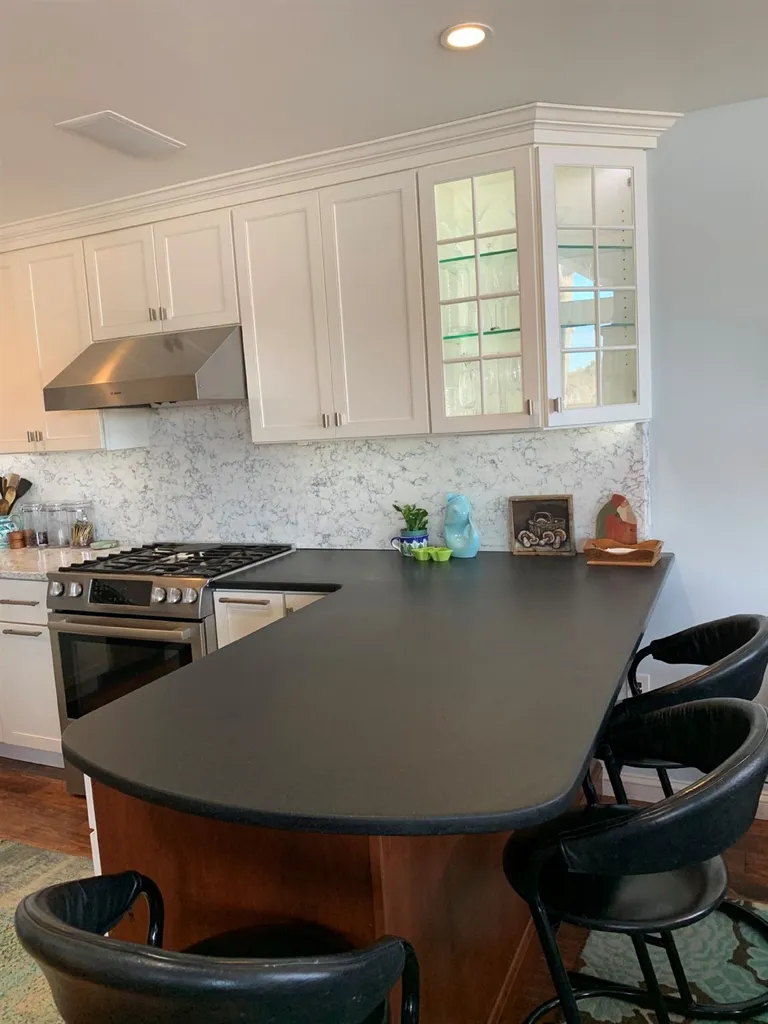 9b Indian Cave Landing Sunapee NH 03782
