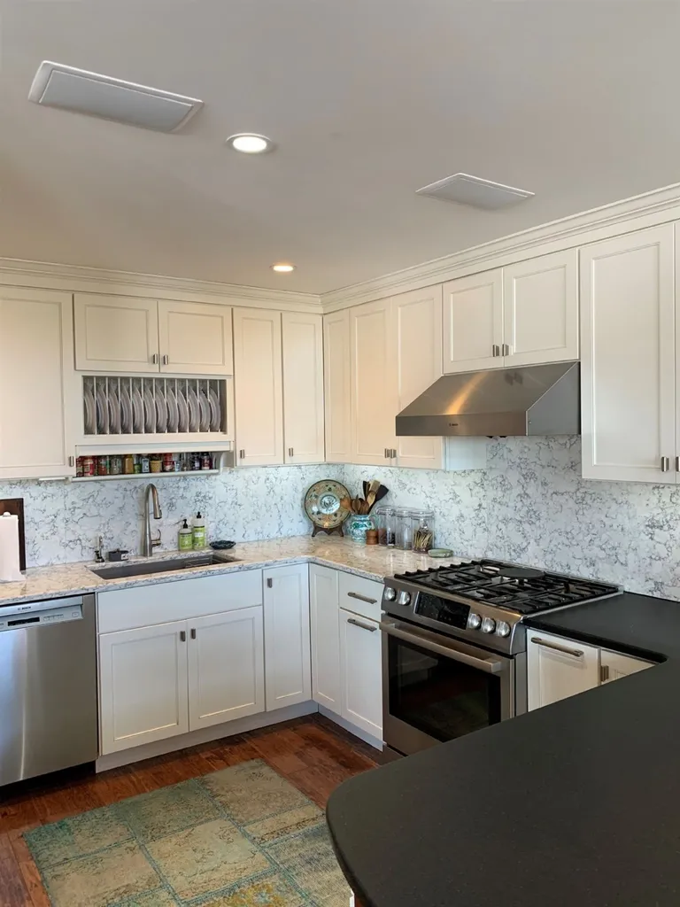 9b Indian Cave Landing Sunapee NH 03782