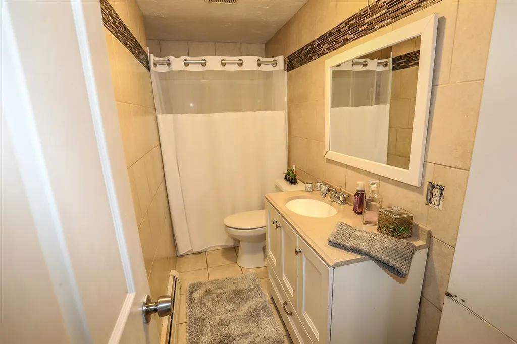 22-24 Linden Street Nashua NH 03064