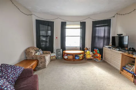 22-24 Linden Street Nashua NH 03064