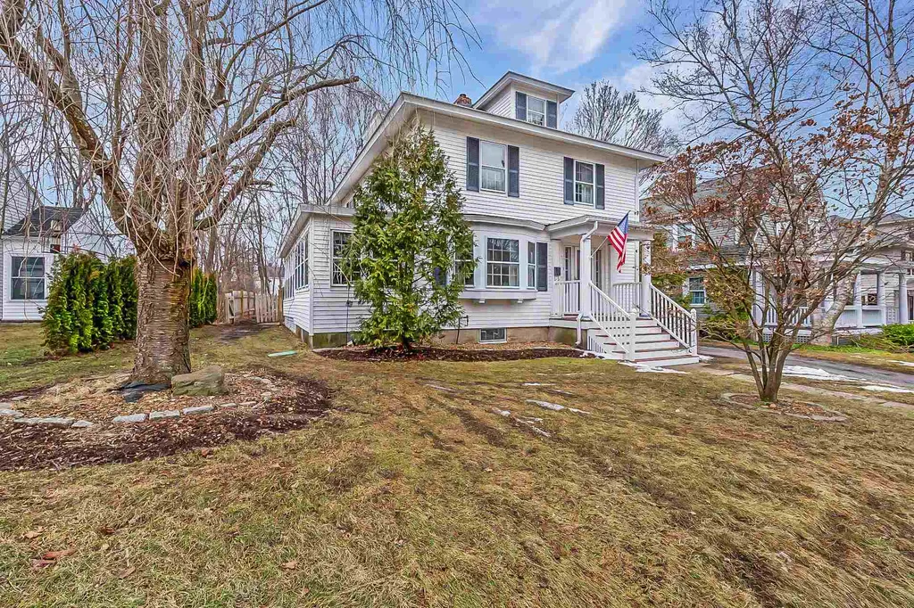 9 Ayer Street Nashua NH 03064