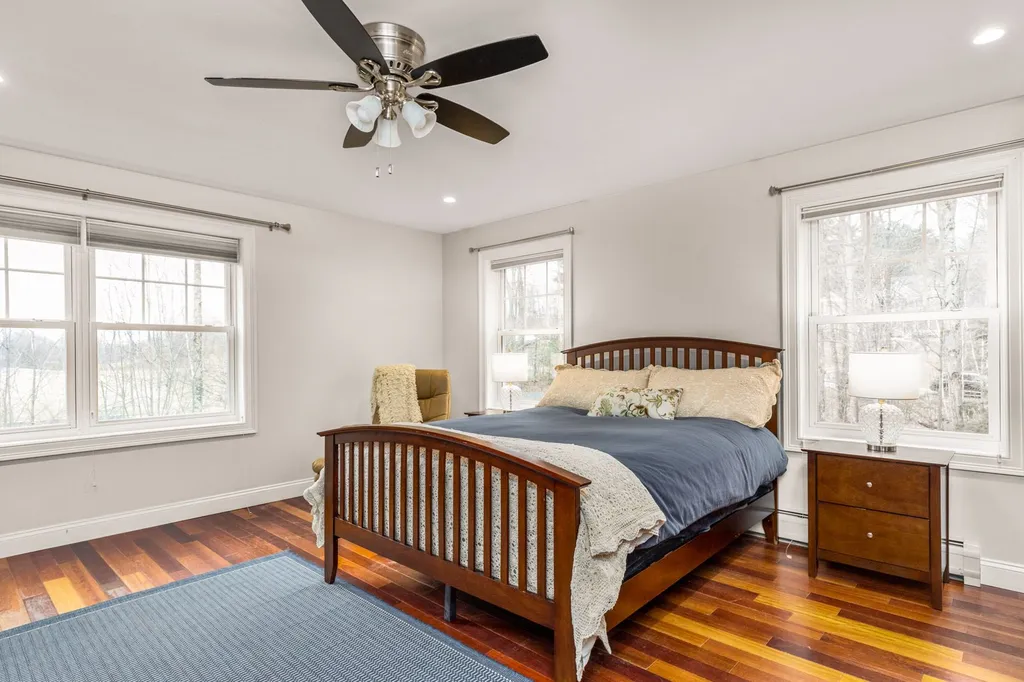 7 Rose Petal Lane Kensington NH 03833