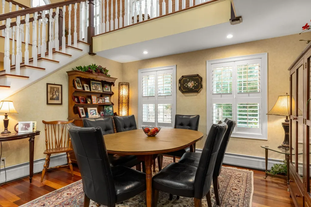 7 Rose Petal Lane Kensington NH 03833