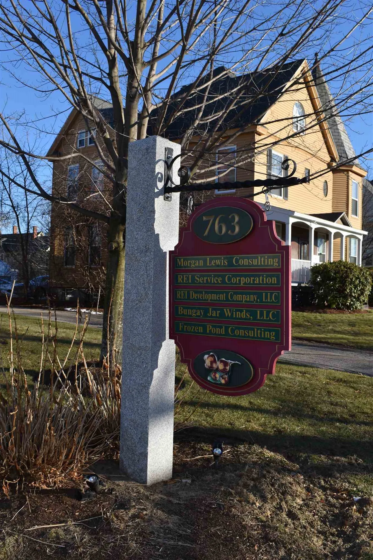 763 Chestnut Street Manchester NH 03104