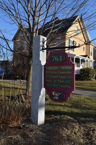 763 Chestnut Street Manchester NH 03104