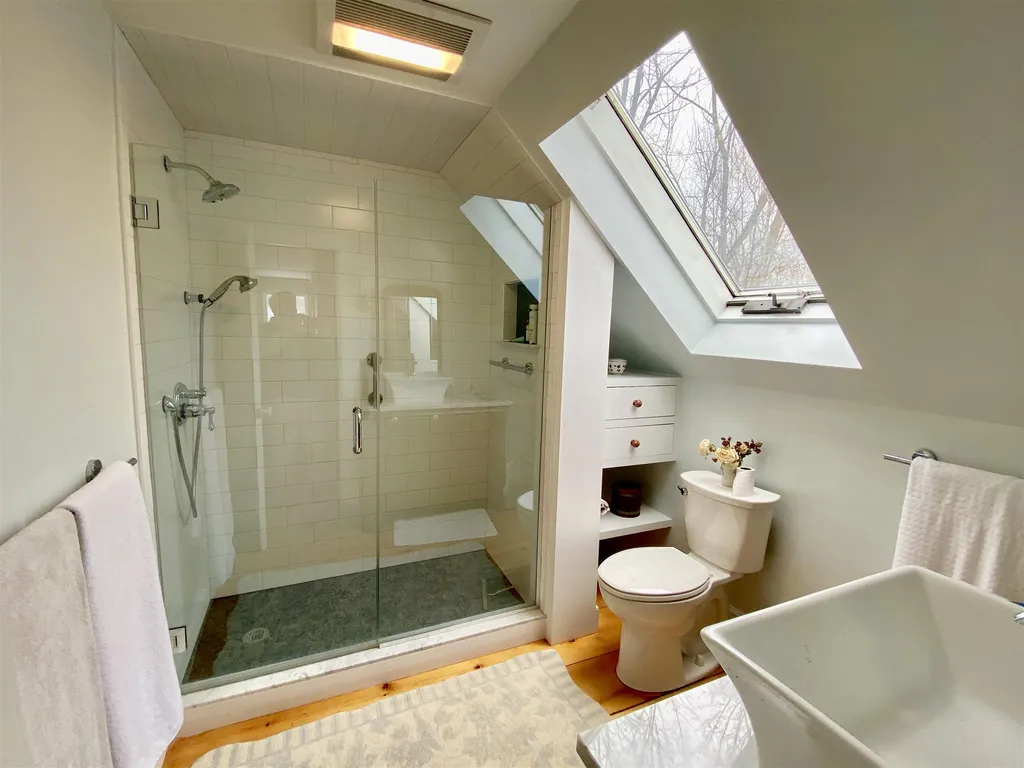 414 Cream Street Thetford VT 05075