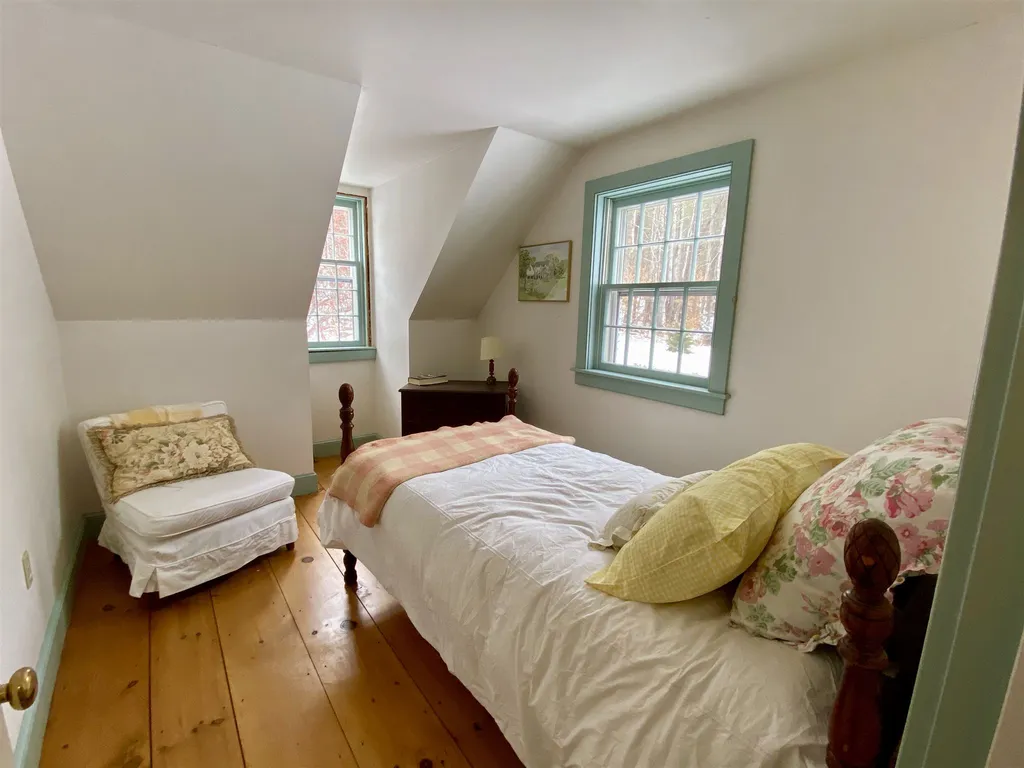 414 Cream Street Thetford VT 05075