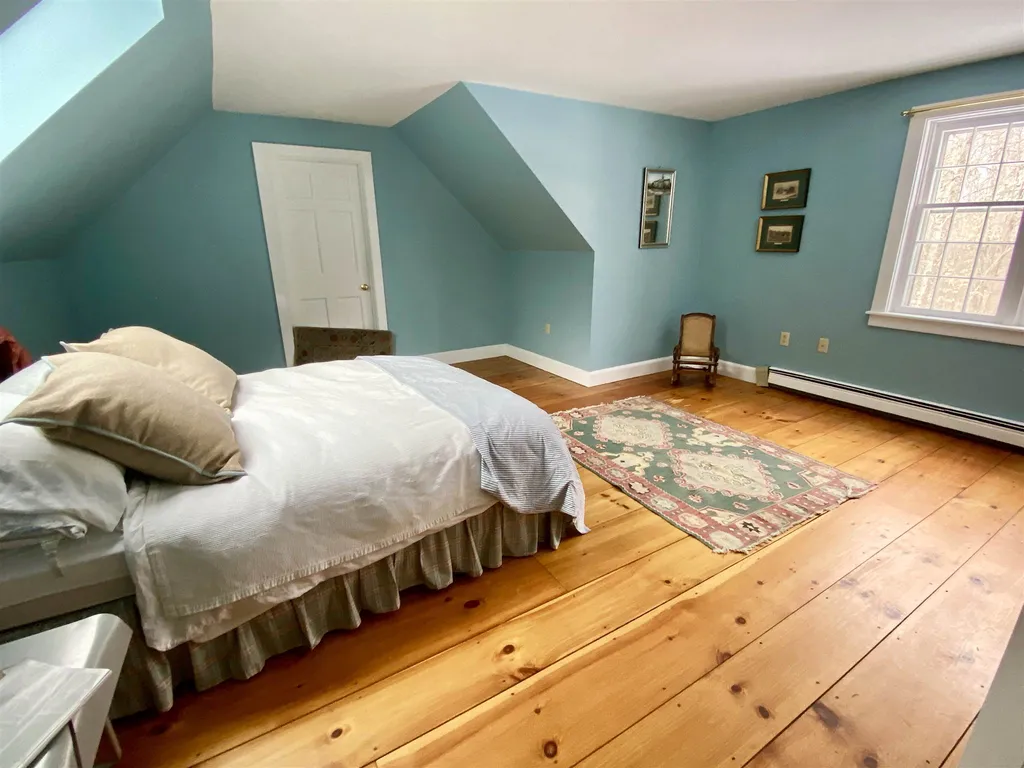 414 Cream Street Thetford VT 05075