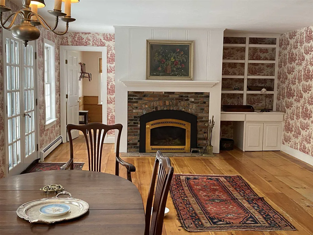 414 Cream Street Thetford VT 05075